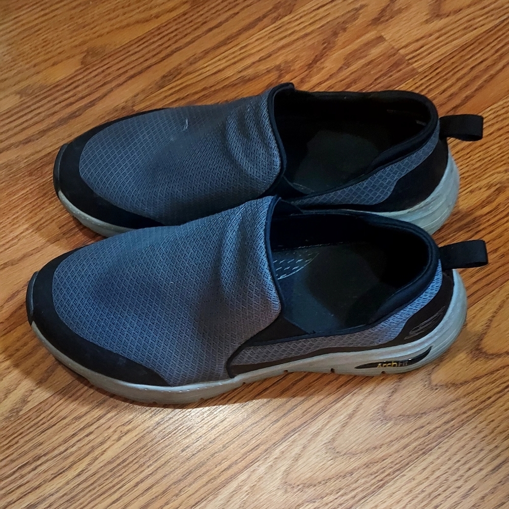 Sketchers athletic shoes